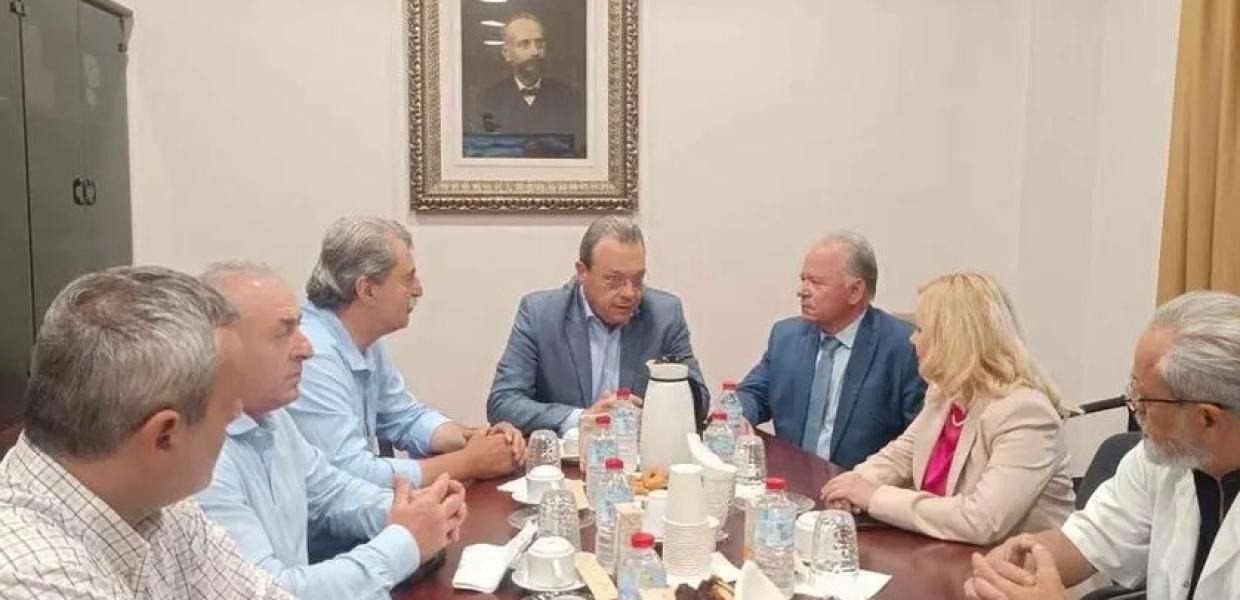 ΣΩΚΡΑΤΗΣΑ ΦΑΜΕΛΛΟΣ ΒΕΝΙΖΕΛΕΙΟ