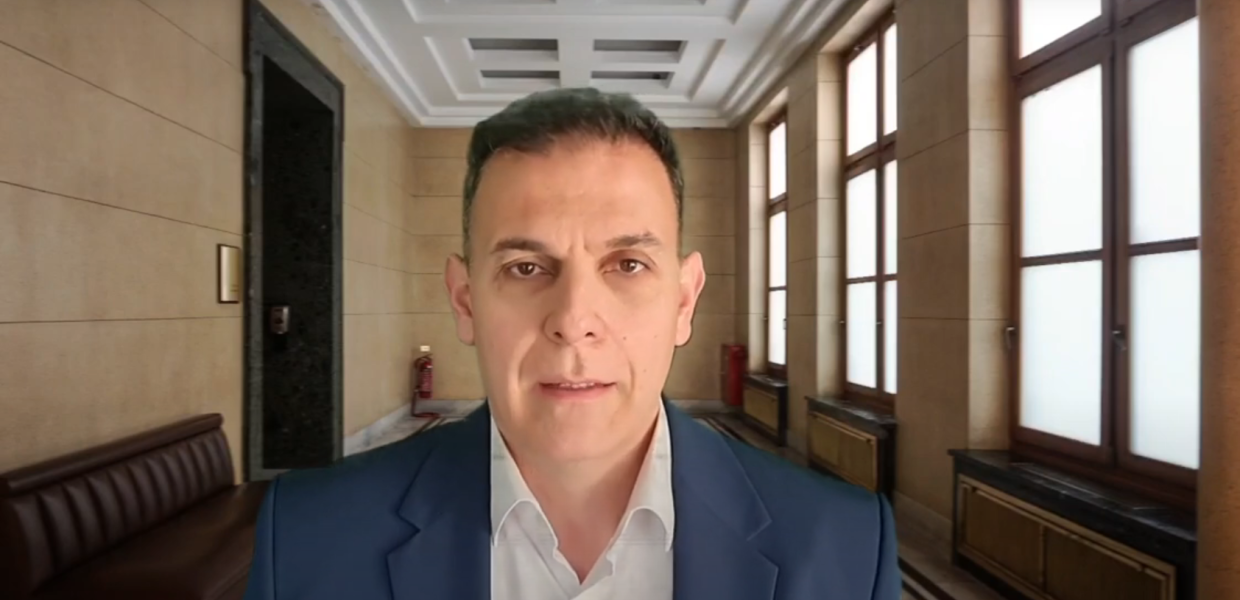 Γιώργος Καραμέρος