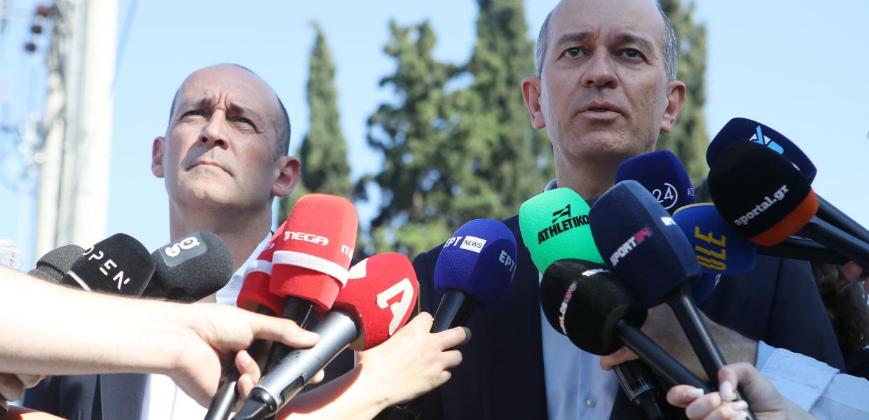 Ο Παναγιώτης και ο Γιώργος Αγγελόπουλος 