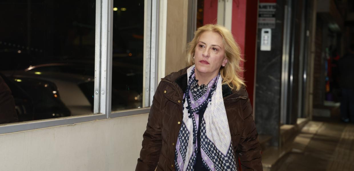 Η Ρένα Δούρου
