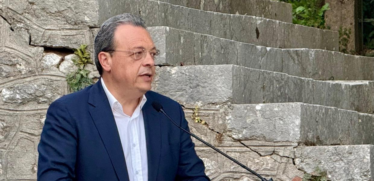 Ο Σωκράτης Φάμελλος
