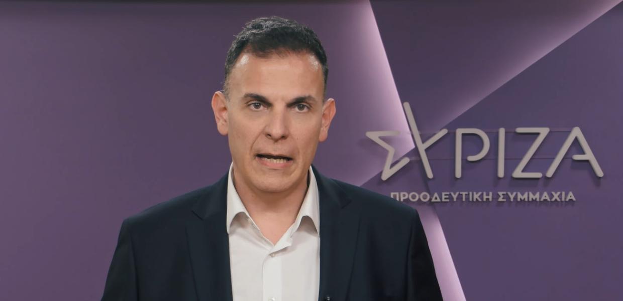 Ο Γιώργος Καραμέρος