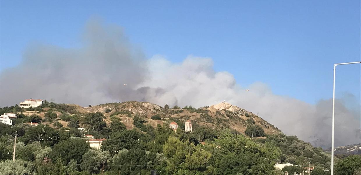 Φωτιά στη Χίο
