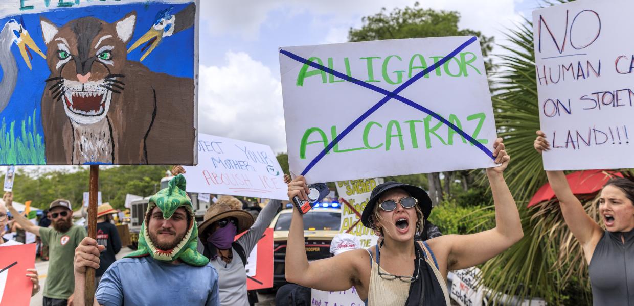 Alligator Alcatraz Αλκατράζ