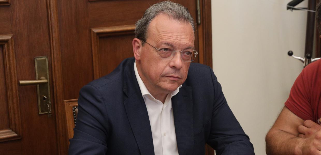 Φάμελλος
