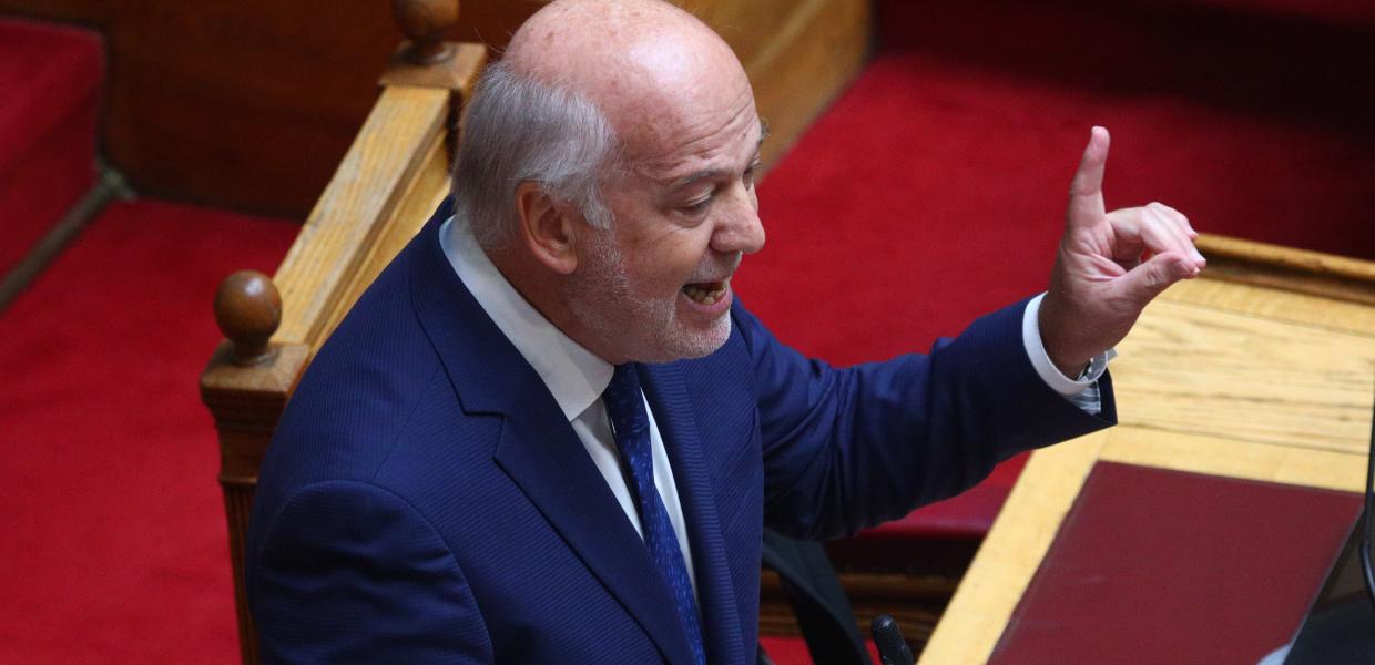 Ο Γιώργος Φλωρίδης στη Βουλή