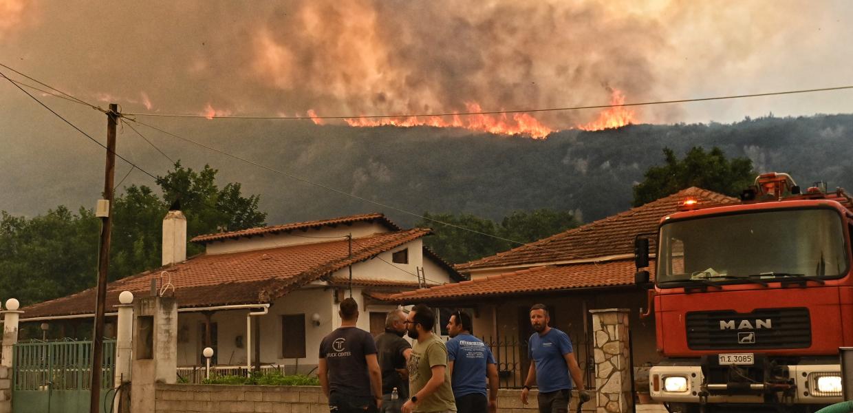 φωτιά στην Κορινθία