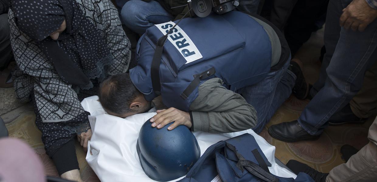 Δημοσιογράφος στη Γάζα σε κηδεία