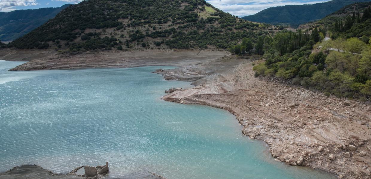 Λίμνη Μόρνου