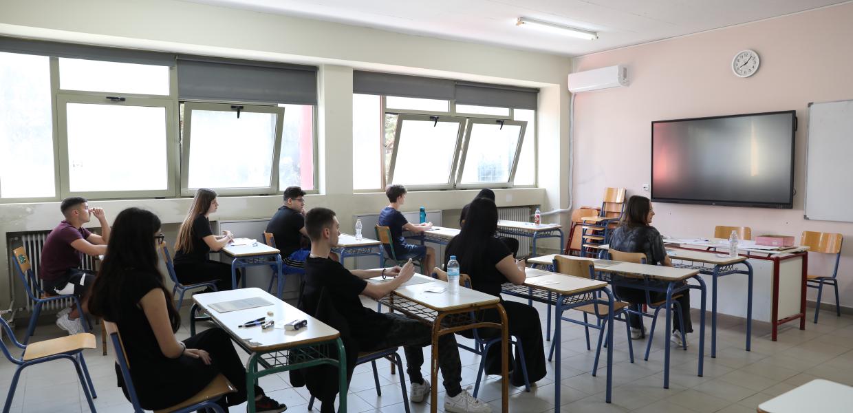 Μαθητές σε πανελλαδικές εξετάσεις