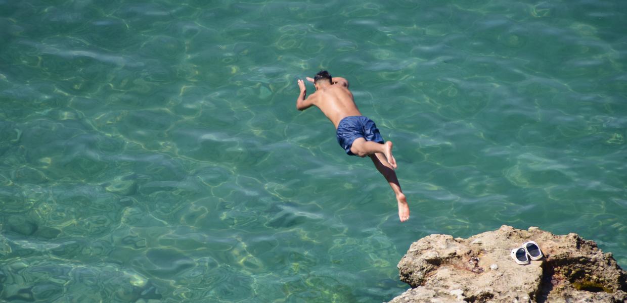 Στιγμιότυπο στην παραλία της Αρβανιτιάς στο Ναύπλιο