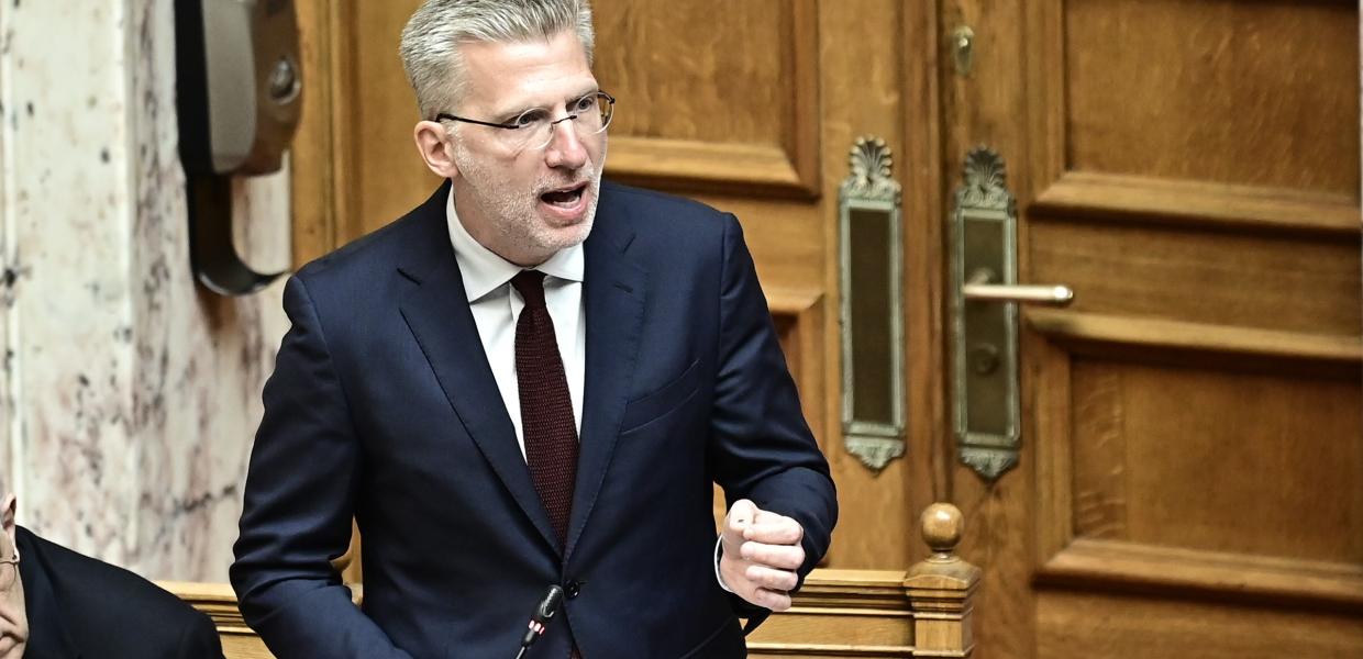 Άκης Σκέρτσος 