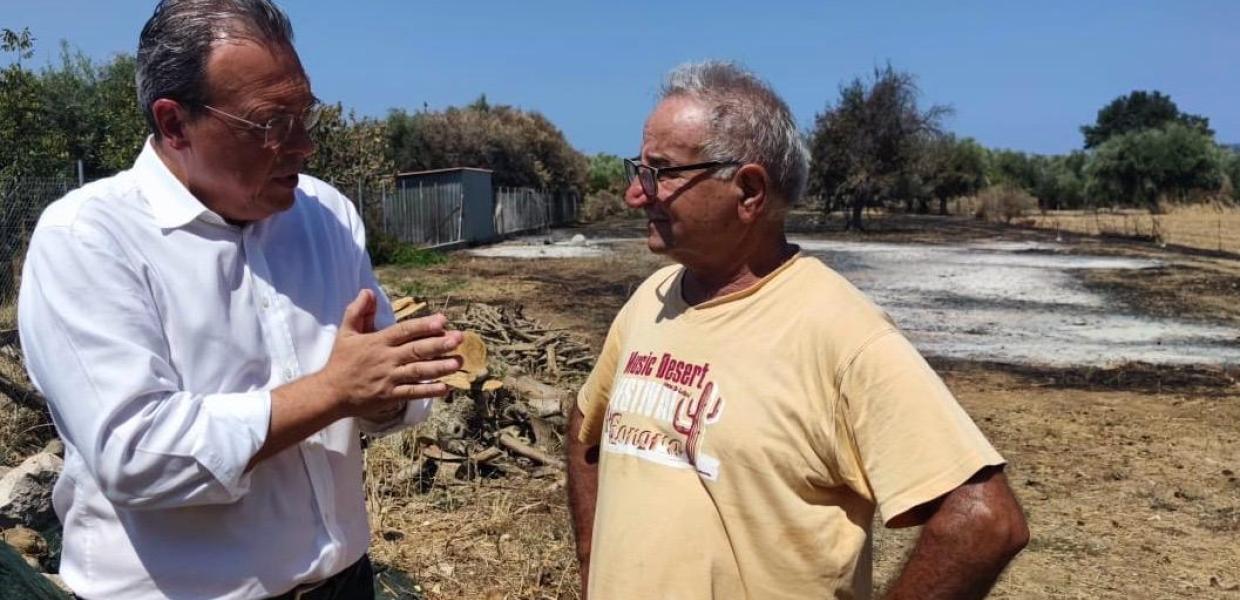 Επίσκεψη Φάμελλου στις πυρόπληκτες περιοχές της Αχαϊας