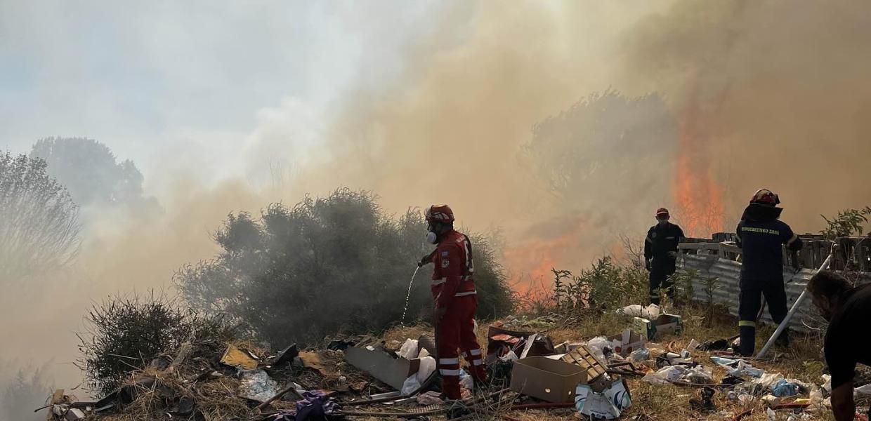 Φωτιά στη Νέα Μουσινούπολη Κομοτηνής