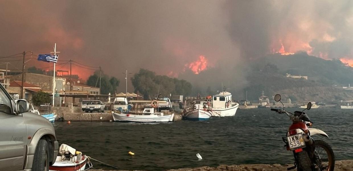 Φωτιά στη Χίο