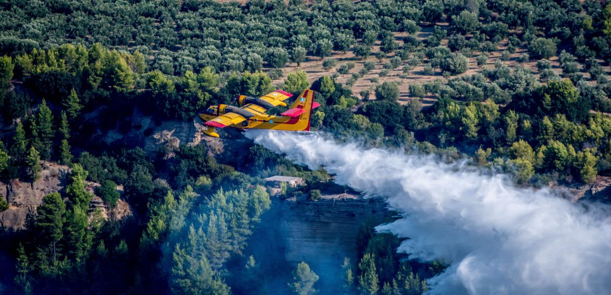 2η ημέρα η φωτιά στο Χελιδόνι Ηλείας