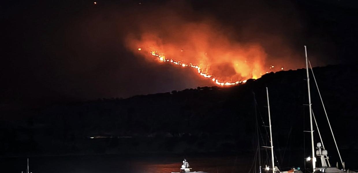 Κεφαλονιά φωτιά