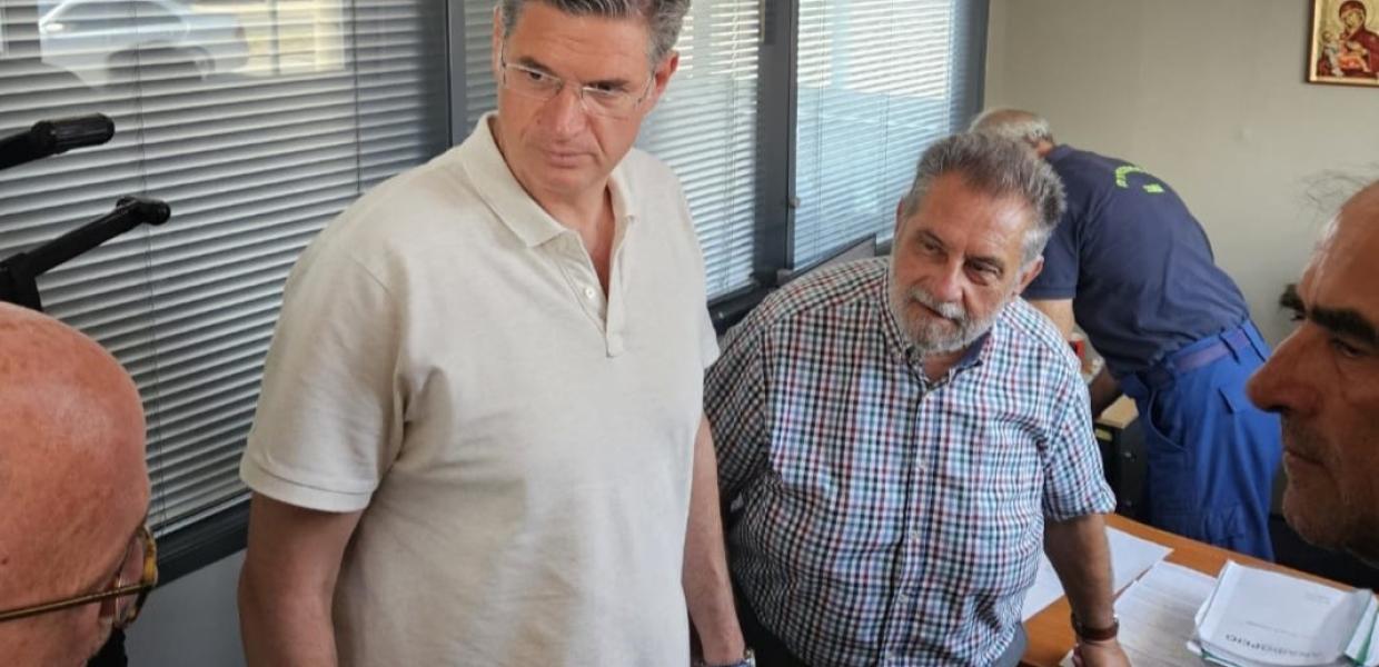 Κλιμάκιο του ΣΥΡΙΖΑ στην Πάτρα για τις φωτιές