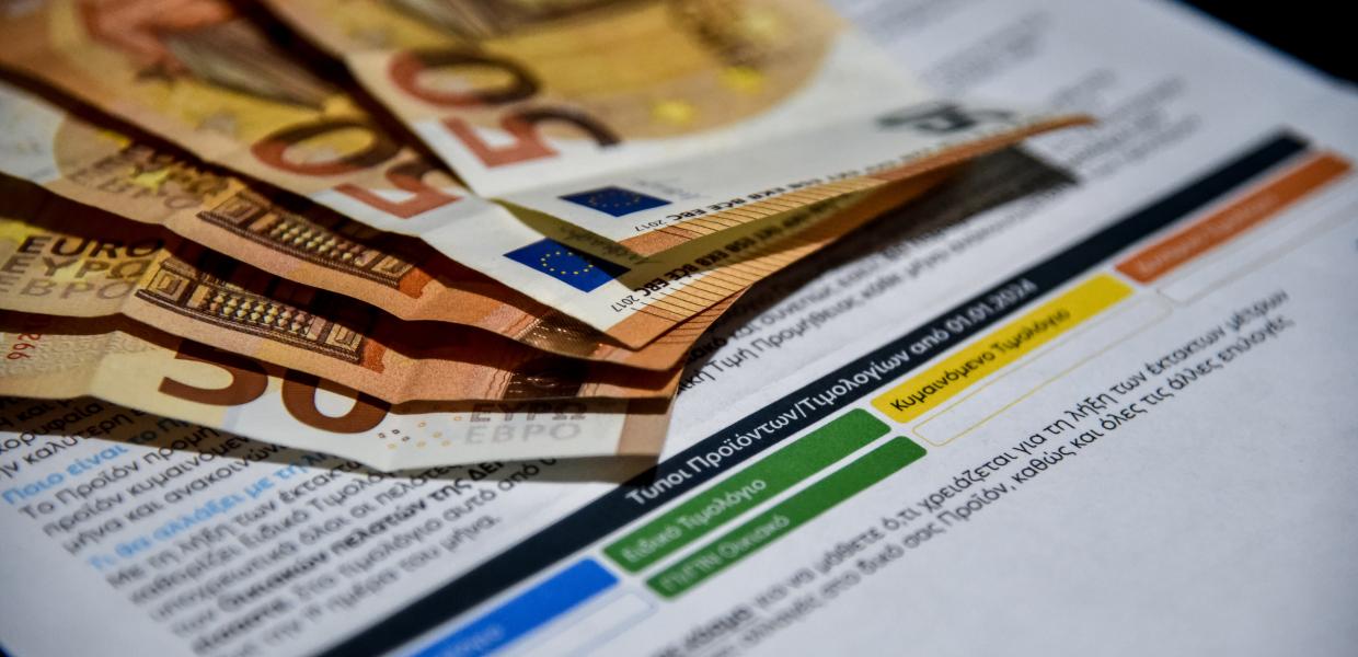 Νέο χάος για τα νοικοκυριά με τους χρωματιστούς λογαριασμούς - Έρχεται κόκκινο-ευέλικτο τιμολόγιο