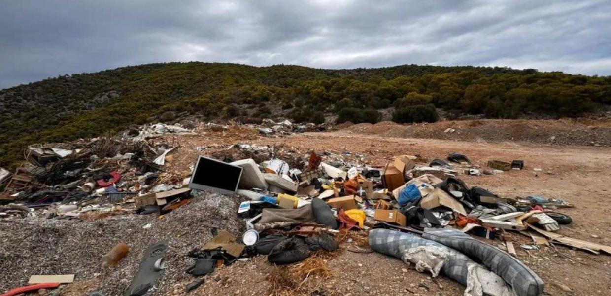 Πέντε συλλήψεις για παράνομη απόρριψη αποβλήτων στη θάλασσα