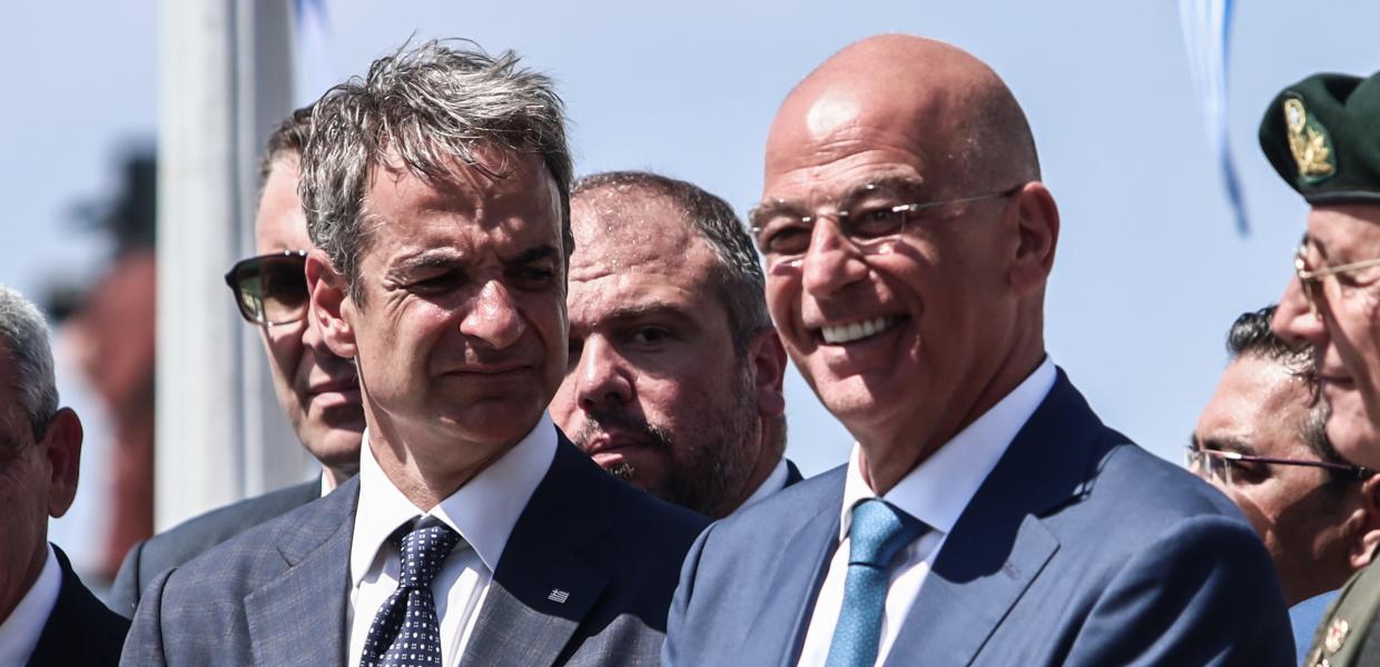 Ο Κυριάκος Μητσοτάκης και ο Νίκος Δένδιας