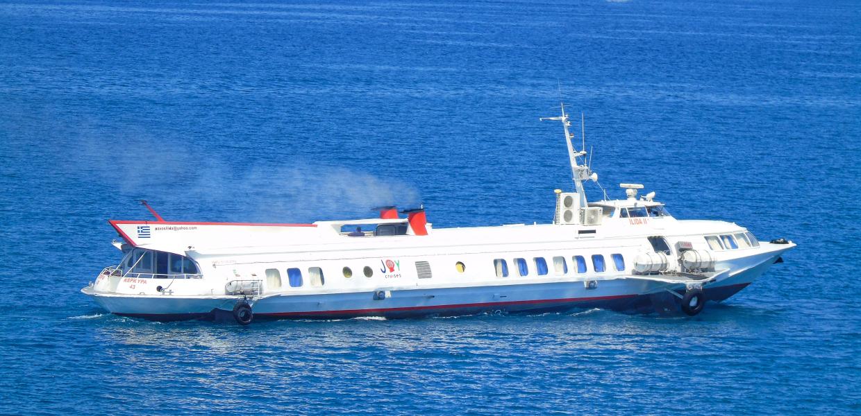 ΕΠΙΒΑΤΗΓΟ ΠΛΟΙΟ 