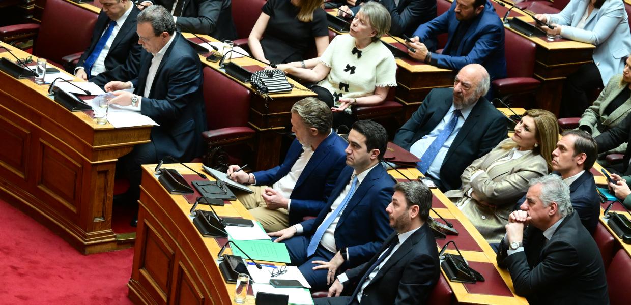 Ο Σωκράτης Φάμελλος στη Βουλή