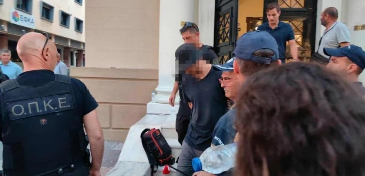 ΦΩΤΙΑ ΠΑΤΡΑ ΝΕΑΡΟΙ