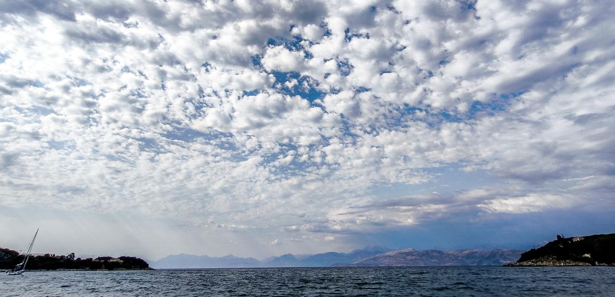 καιρός συννεφιά