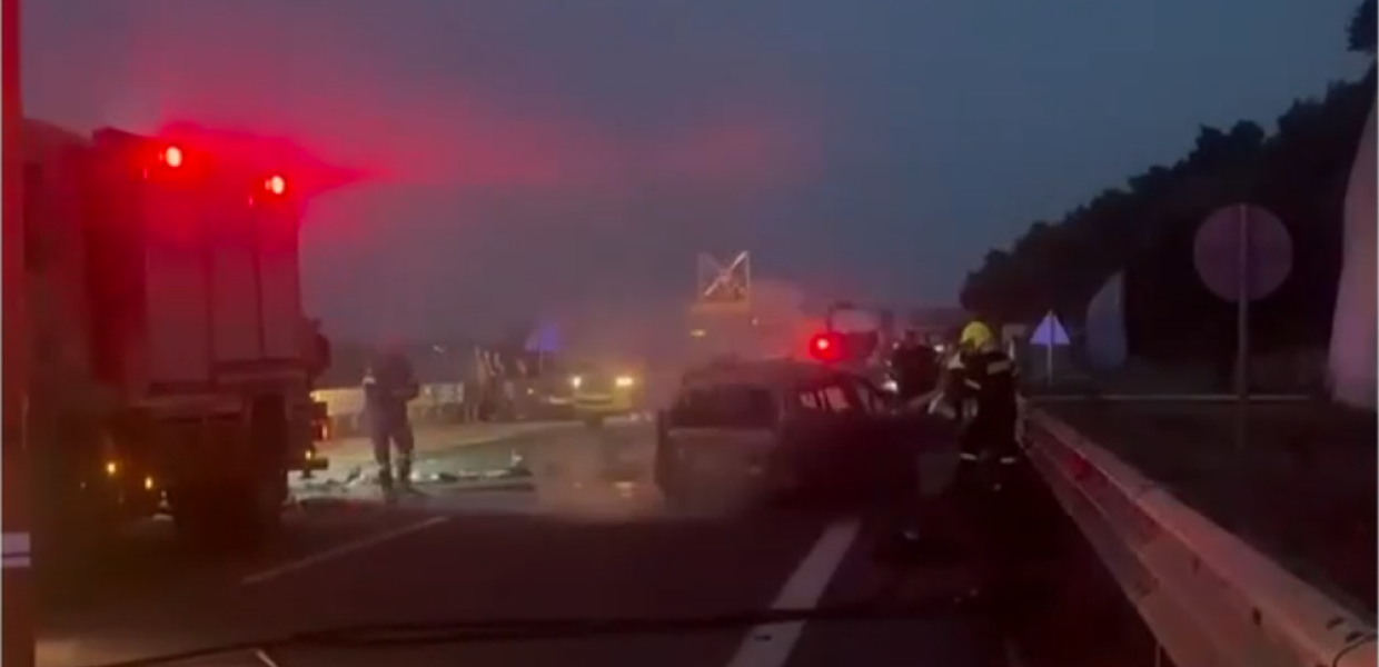 TΡΟΧΑΙΟ 70ΧΡΟΝΗ ΑΘΗΝΩΝ ΚΟΡΙΝΘΟΥ