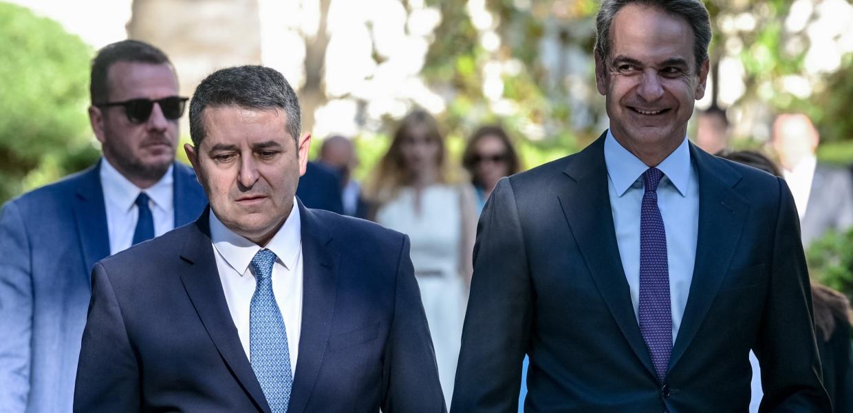 Ο Κυριάκος Μητσοτάκης και ο Γιώργος Μυλωνάκης