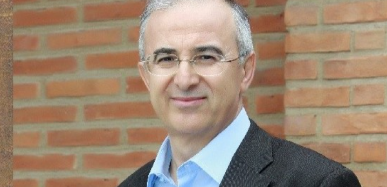 Ο Νίκος Ασλανίδης