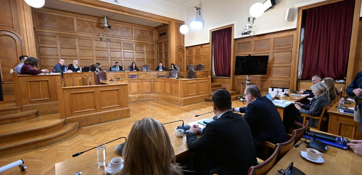 Εξεταστική Επιτροπή για τη διερεύνηση του σκανδάλου του Ο.Π.Ε.Κ.Ε.Π.Ε.