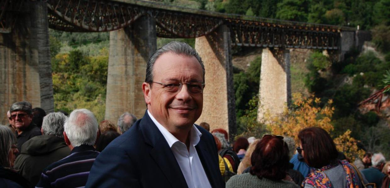 Ο Σωκράτης Φάμελλος