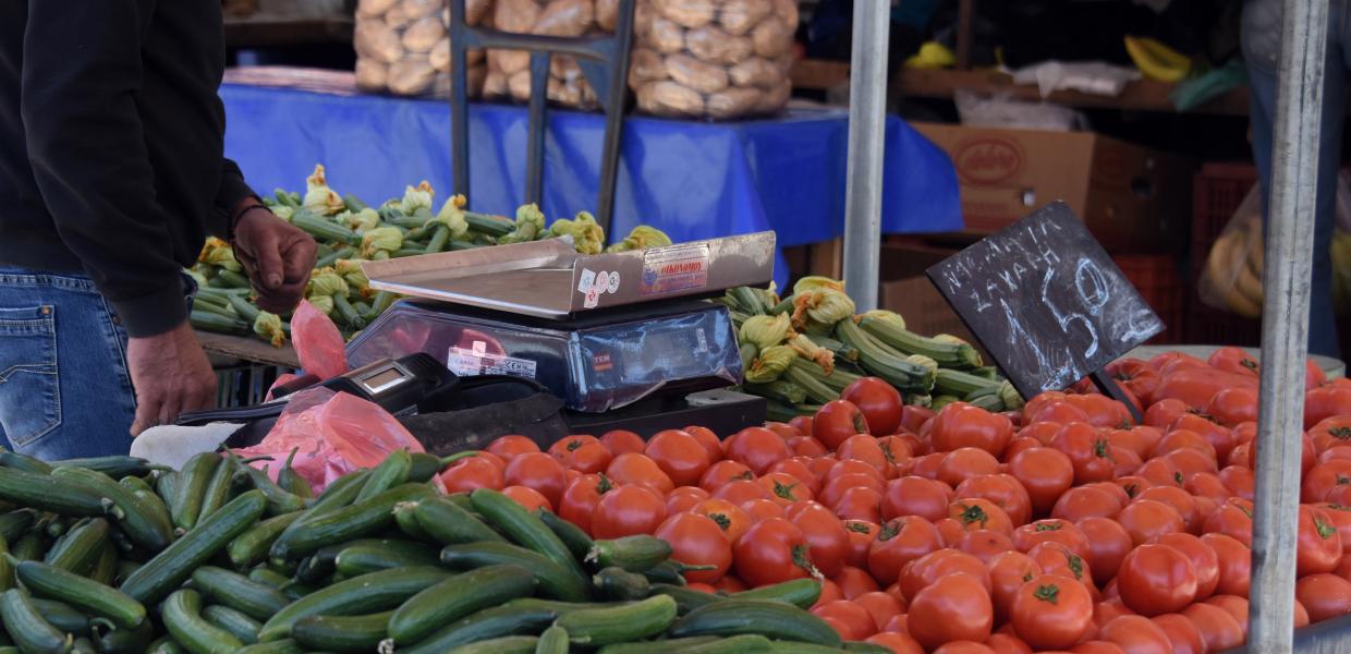 Στιγμιότυπο στη λαϊκή αγορά του Άργους