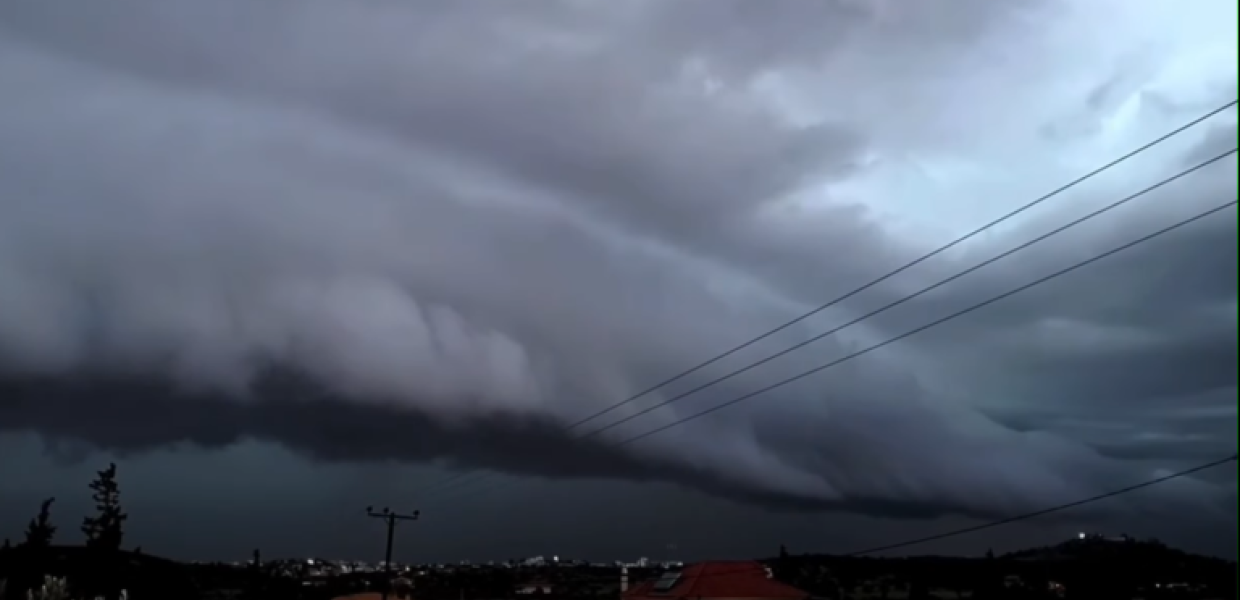 το φαινόμενο «Shelf Cloud»