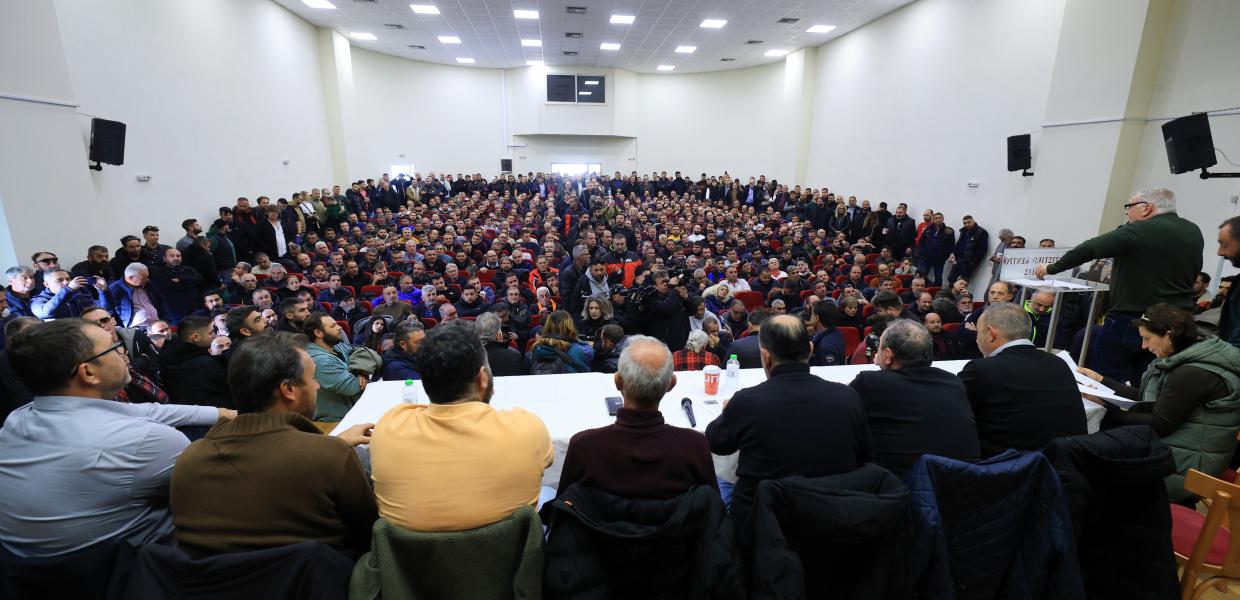 ΠΑΝΕΛΛΑΔΙΚΗ ΣΥΣΚΕΨΗ ΑΓΡΟΤΩΝ ΣΤΗ ΝΙΚΑΙΑ ΤΗΣ ΛΑΡΙΣΑΣ, 13/12