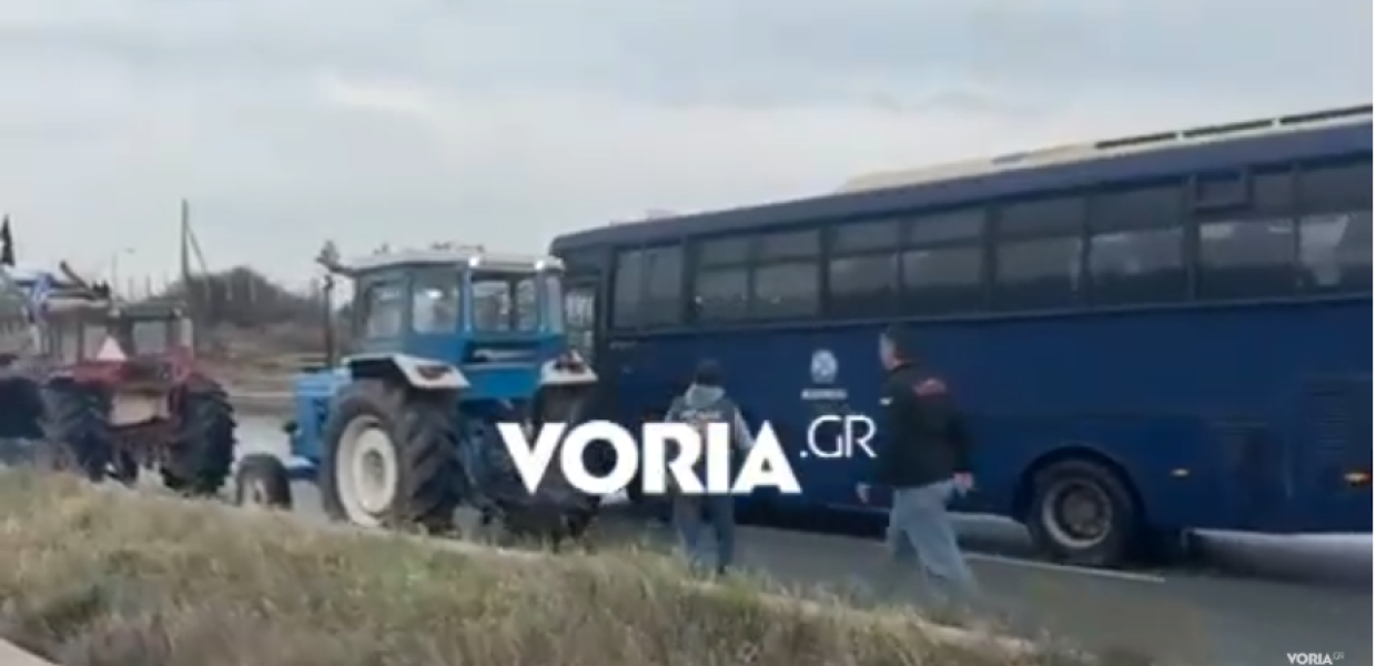 ΕΜΒΟΛΙΣΜΟΣ ΚΛΟΥΒΑΣ ΣΤΑ ΤΡΑΚΤΕΡ ΣΤΑ ΜΠΛΟΚΑ ΑΓΡΟΤΩΝ