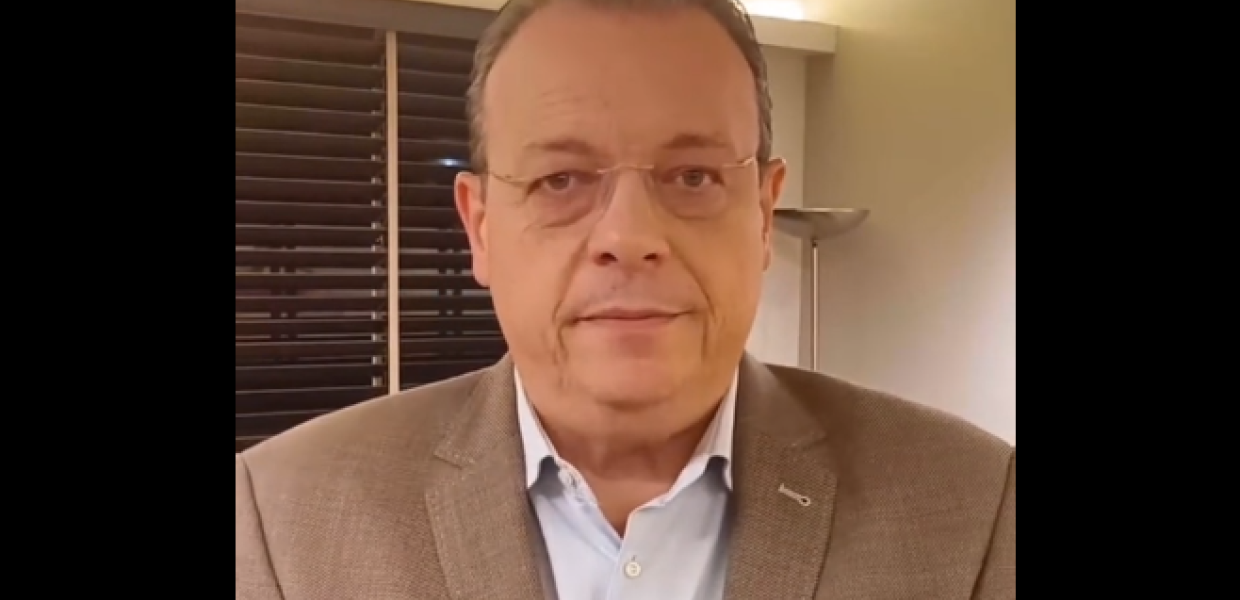 Ο Σωκράτης Φάμελλος
