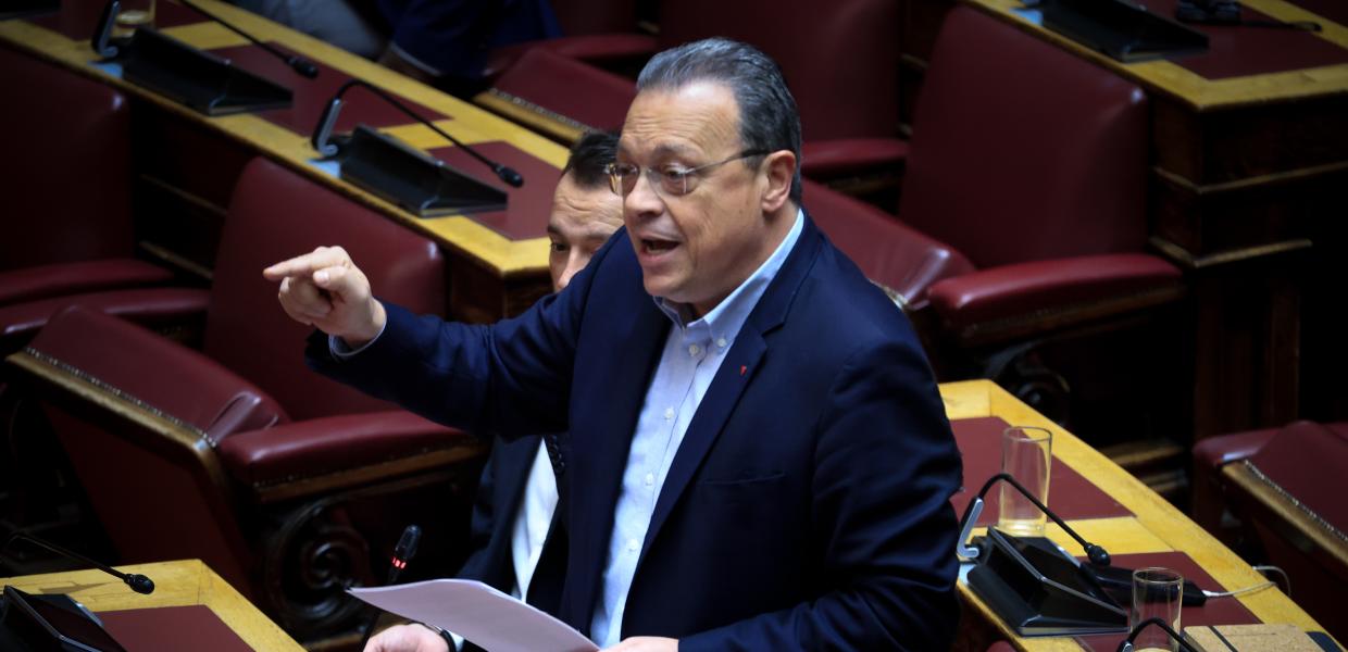 Ο Σωκράτης Φάμελλος