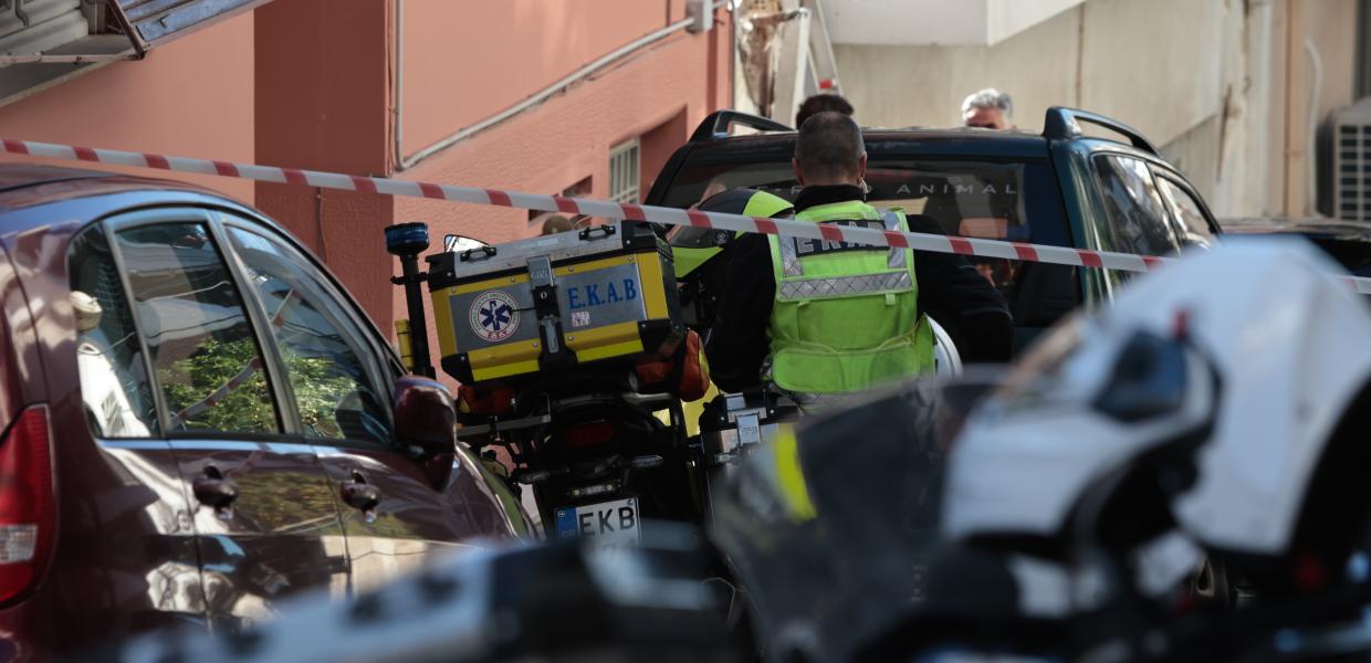 Άνδρας μαχαίρωσε τη σύζυγό του και αυτοκτόνησε στου Γκύζη