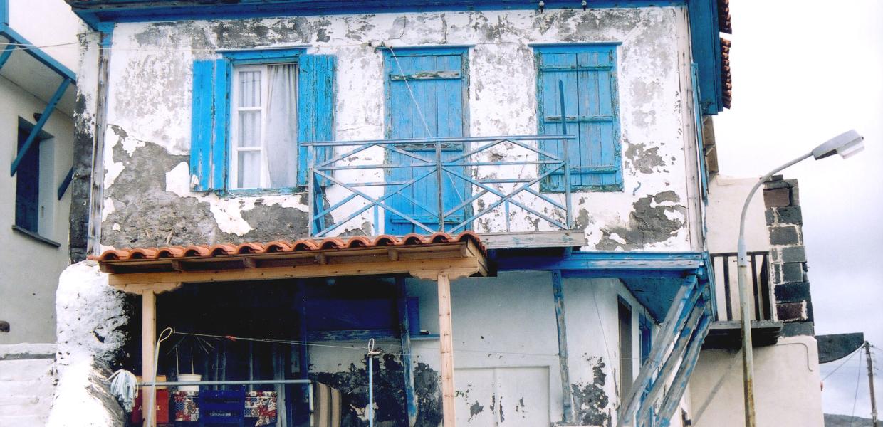 ΑΝΑΚΑΙΝΙΣΕΙΣ ΚΤΙΡΙΩΝ