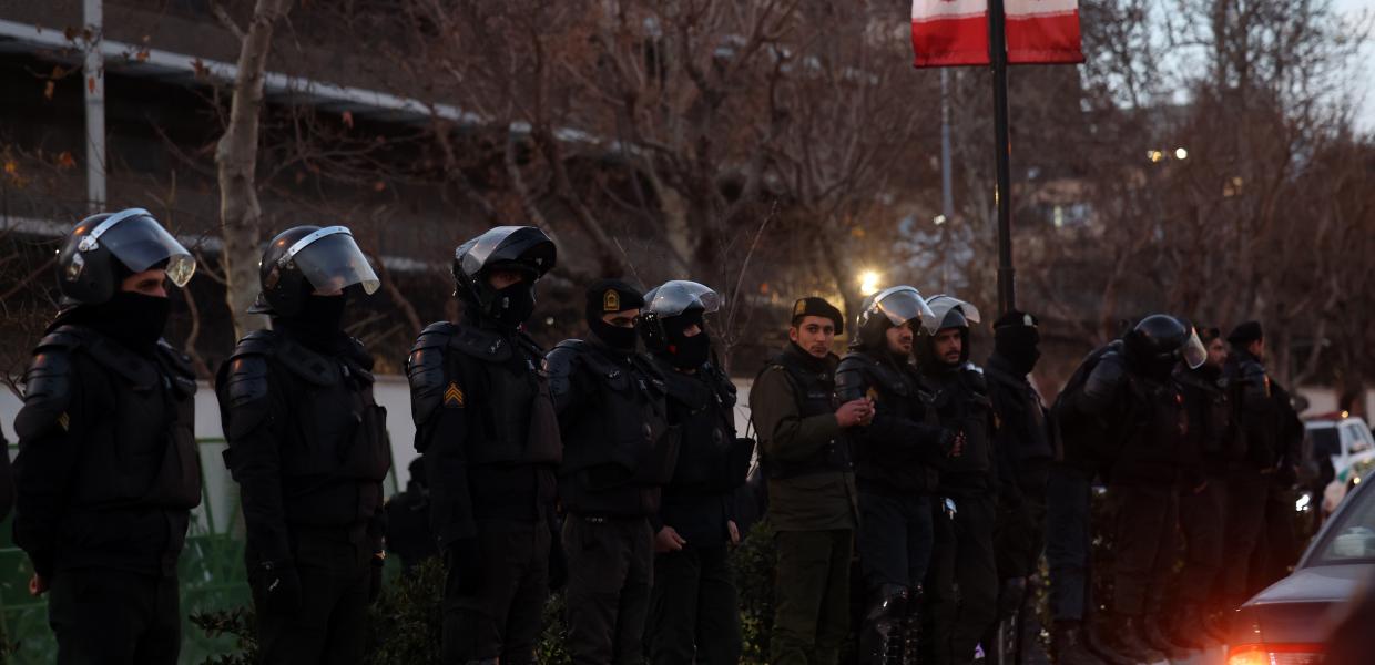 Ιρανοί αστυνομικοί