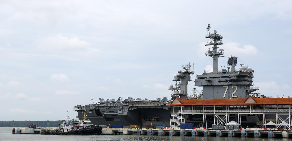 Το αεροπλανοφόρο USS Abraham Lincoln
