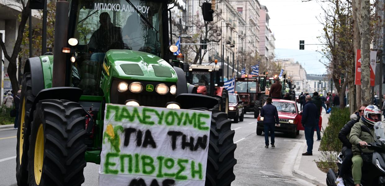 Τρακτέρ αγροτών στην Αθήνα