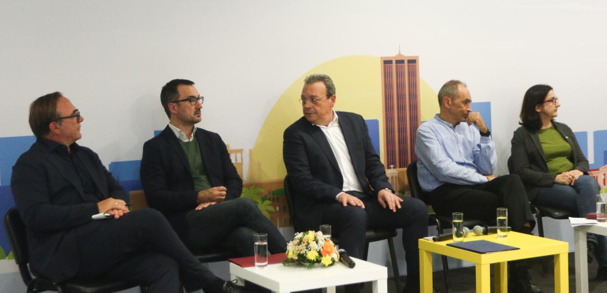 ΦΑΜΕΛΛΟΣ ΧΑΡΙΤΣΗΣ ΚΟΚΚΑΛΗΣ