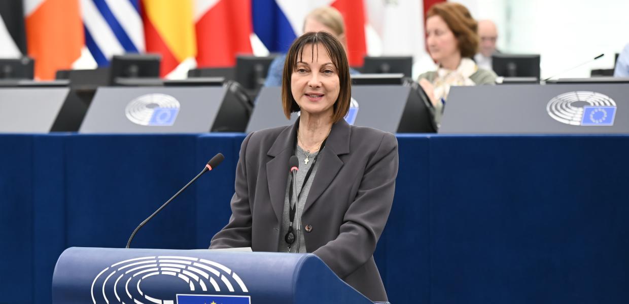 Η Έλενα Κουντουρά