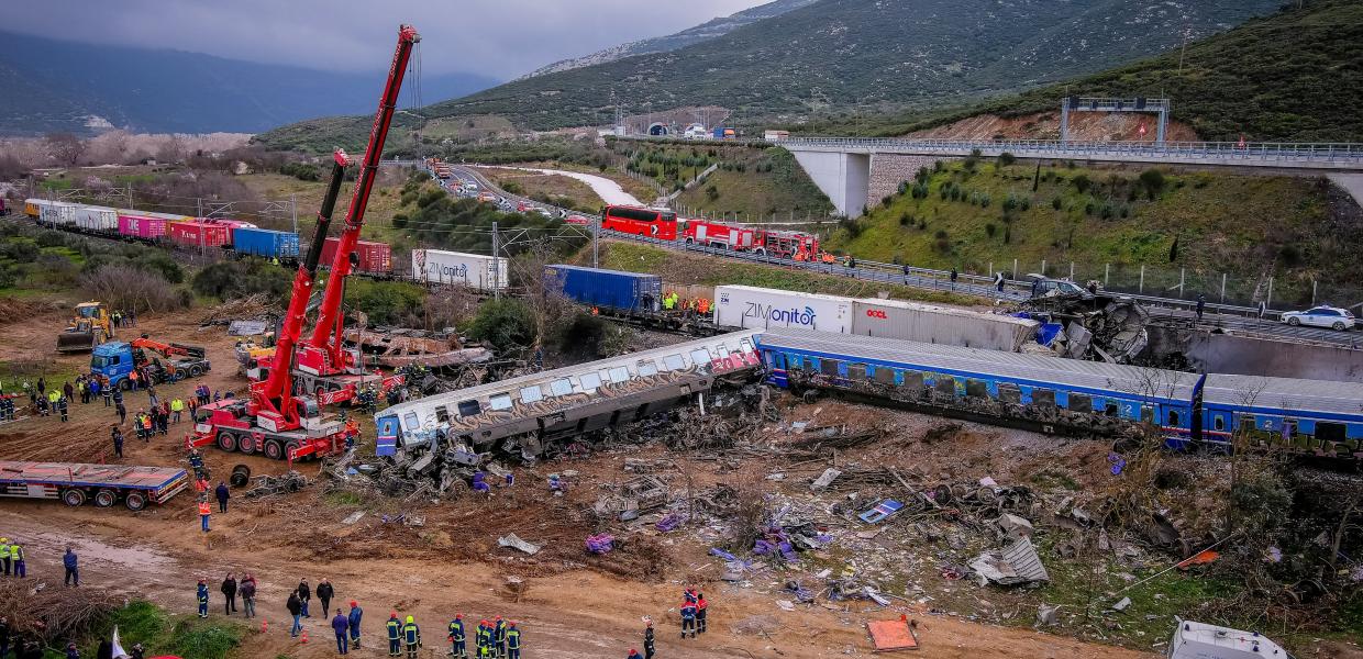 Σύγκρουση τρένων στα Τέμπη