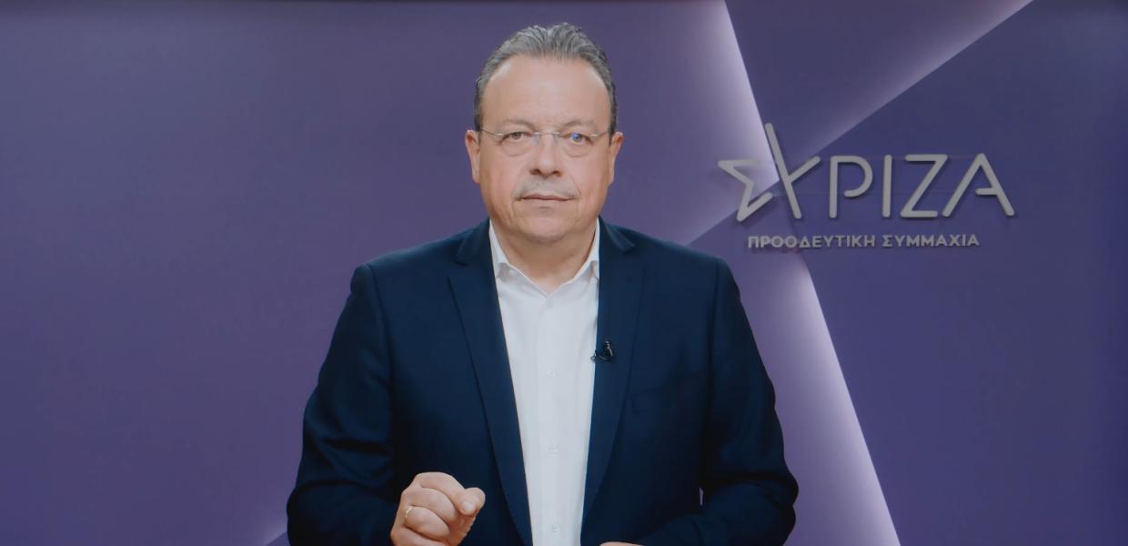 Ο Σωκράτης Φάμελλος