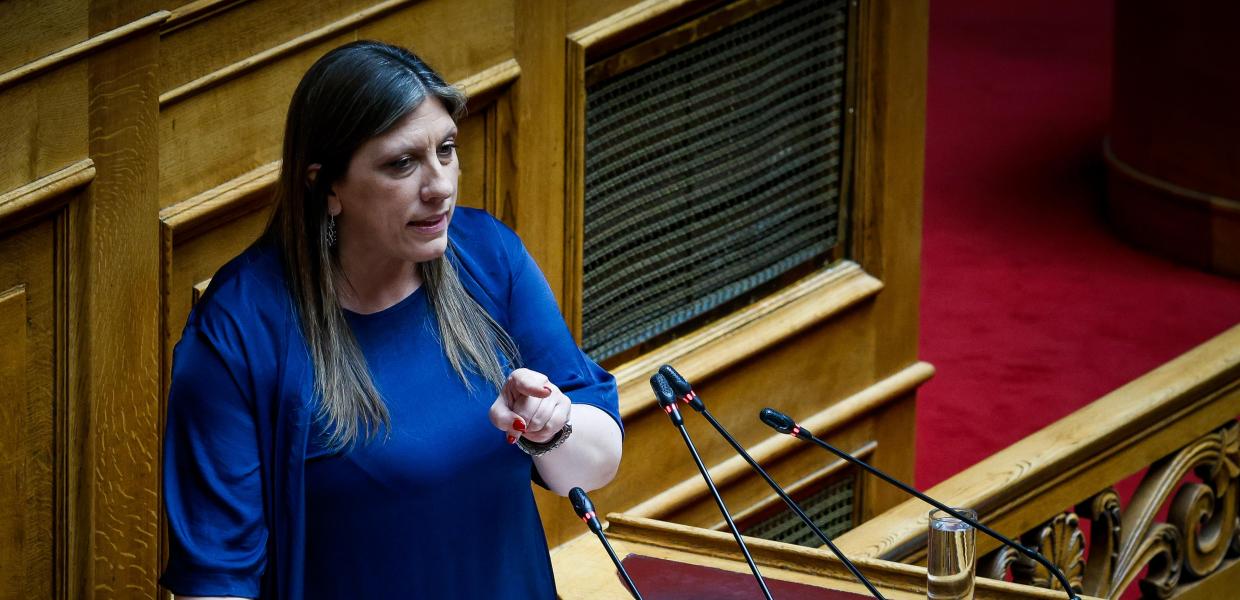 Η Ζωή Κωνσταντοπούλου στο βήμα της Βουλής